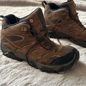 Merrell Men's‎ Rugged Brown Hiking Boots